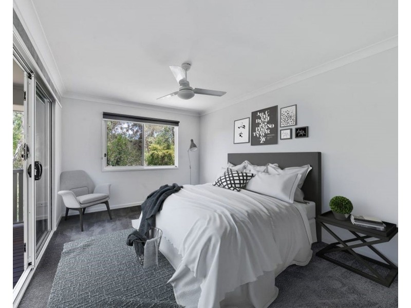 16 Henderson Road, Everton Hills QLD 4053