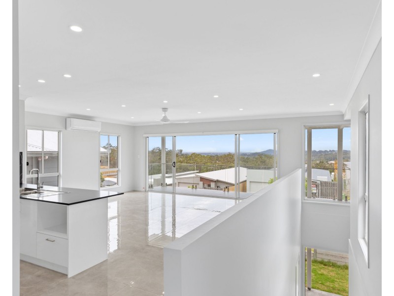 98 Samford Drive, Holmview QLD 4207