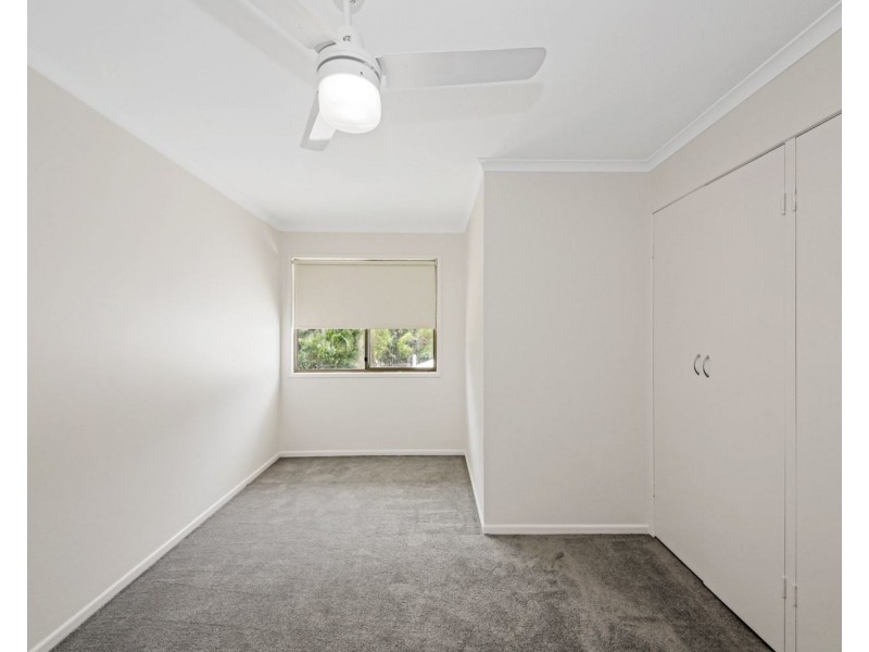 18 Rogers Parade West, Everton Hills QLD 4053