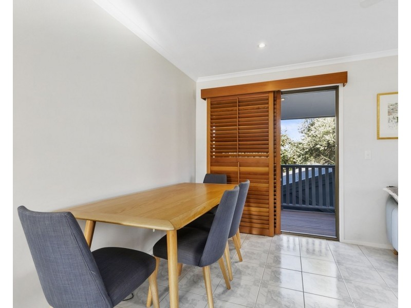 12 Karloff Drive, Stafford QLD 4053