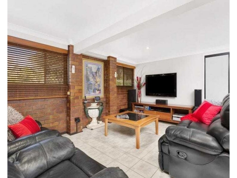 12 Karloff Drive, Stafford QLD 4053