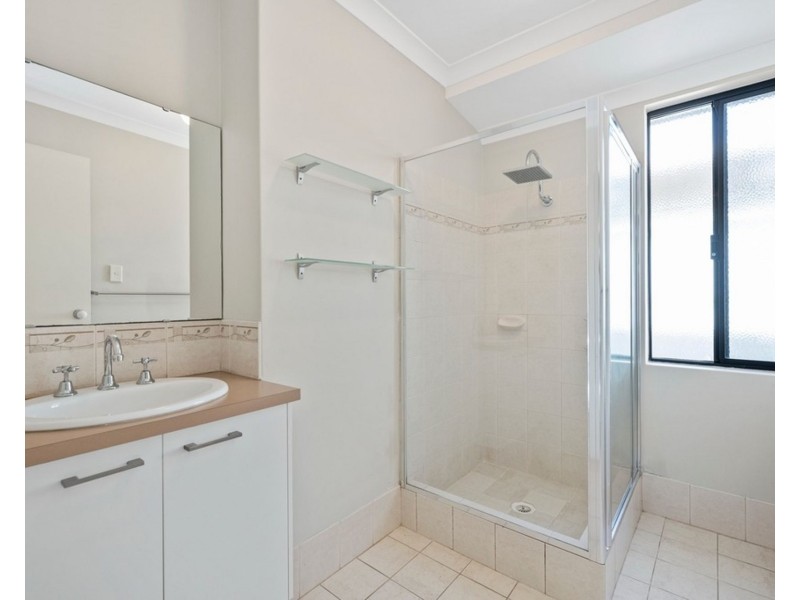 12 Sugar Bush Way, Meadow Springs WA 6210