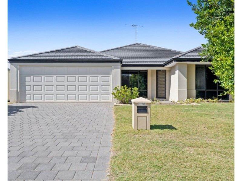 12 Sugar Bush Way, Meadow Springs WA 6210