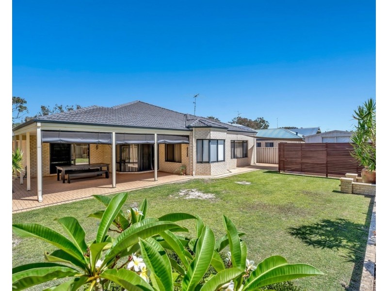 114 South Yunderup Road, South Yunderup WA 6208