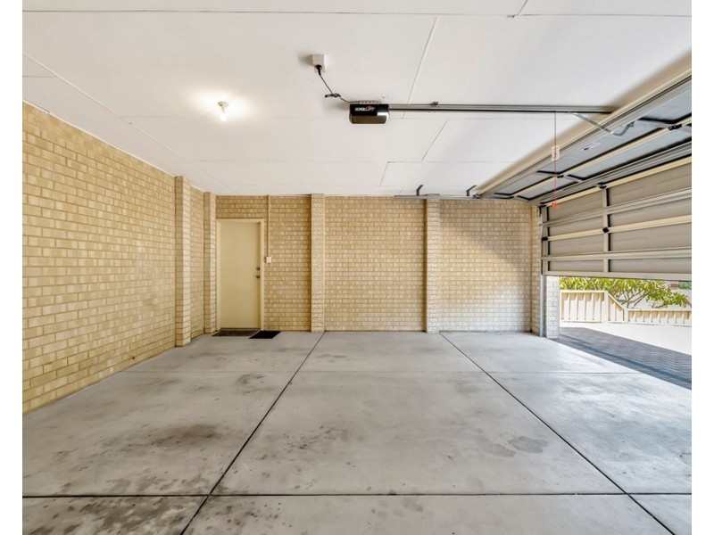 114 South Yunderup Road, South Yunderup WA 6208