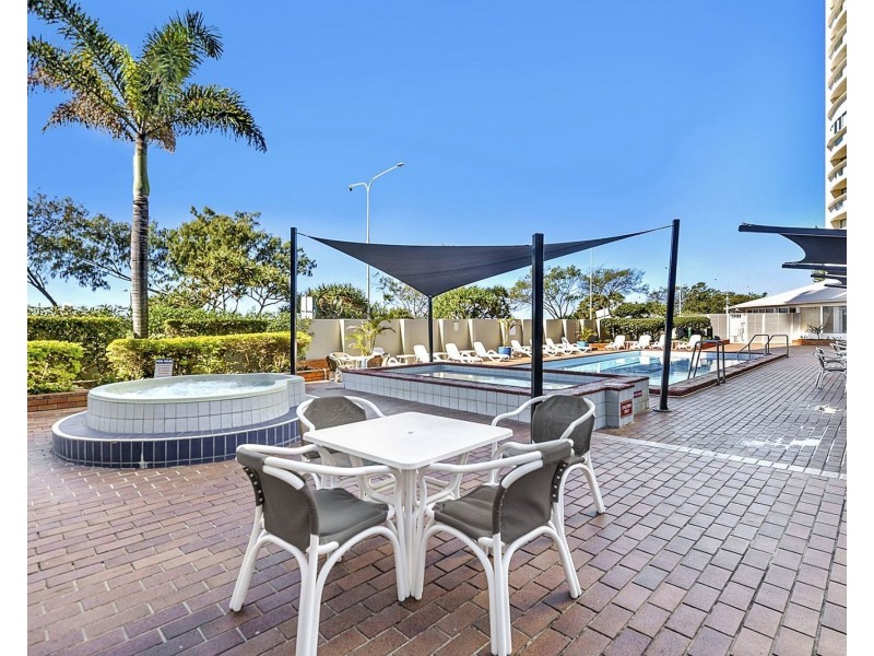 92/114 The Esplanade, Surfers Paradise QLD 4217