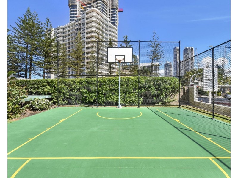 92/114 The Esplanade, Surfers Paradise QLD 4217