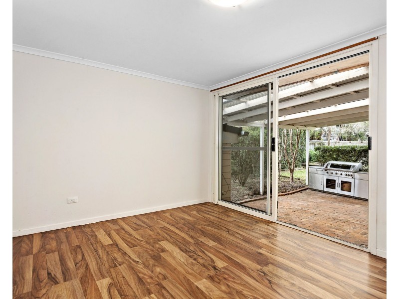 10 Cawdor Street, Arana Hills QLD 4054