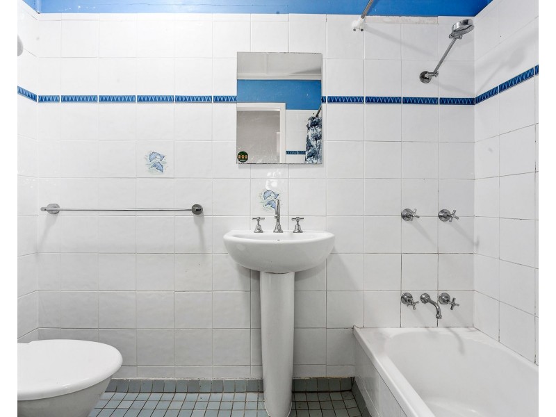 10 Cawdor Street, Arana Hills QLD 4054