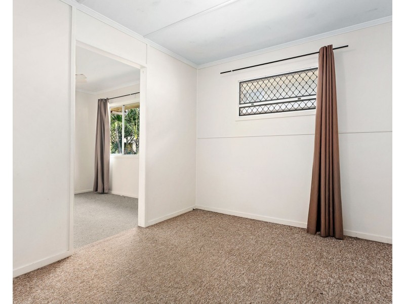 10 Cawdor Street, Arana Hills QLD 4054