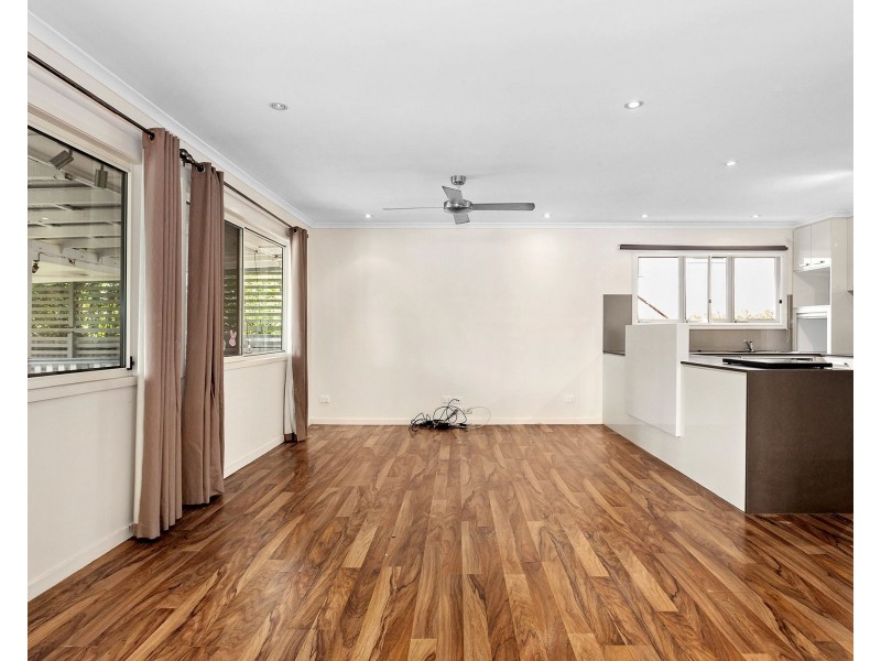 10 Cawdor Street, Arana Hills QLD 4054