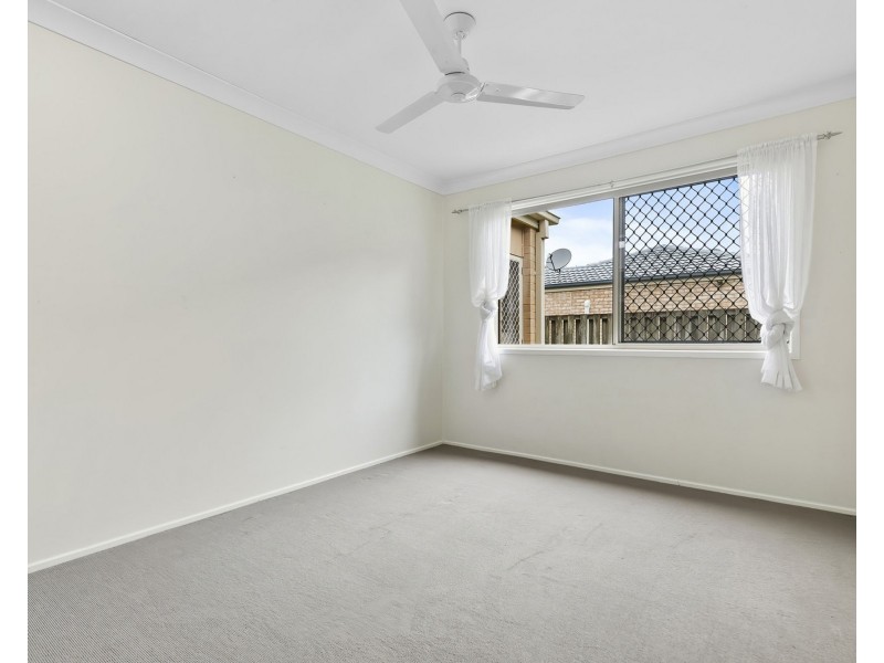 18 Christopher Place, Morayfield QLD 4506