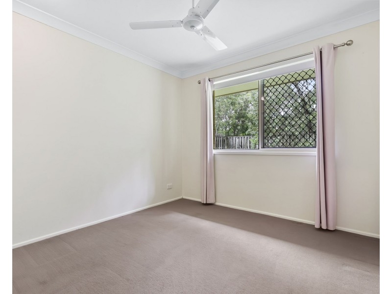 18 Christopher Place, Morayfield QLD 4506