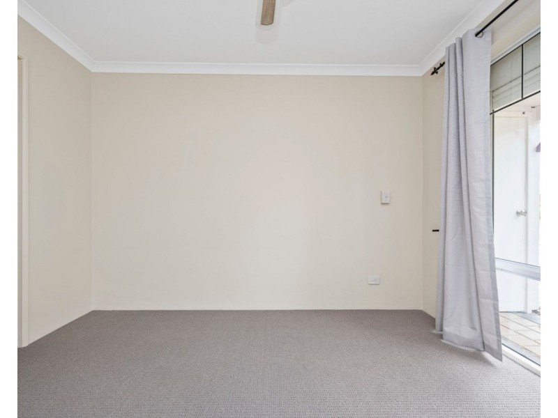 57 Oakwood Crescent, Waikiki WA 6169