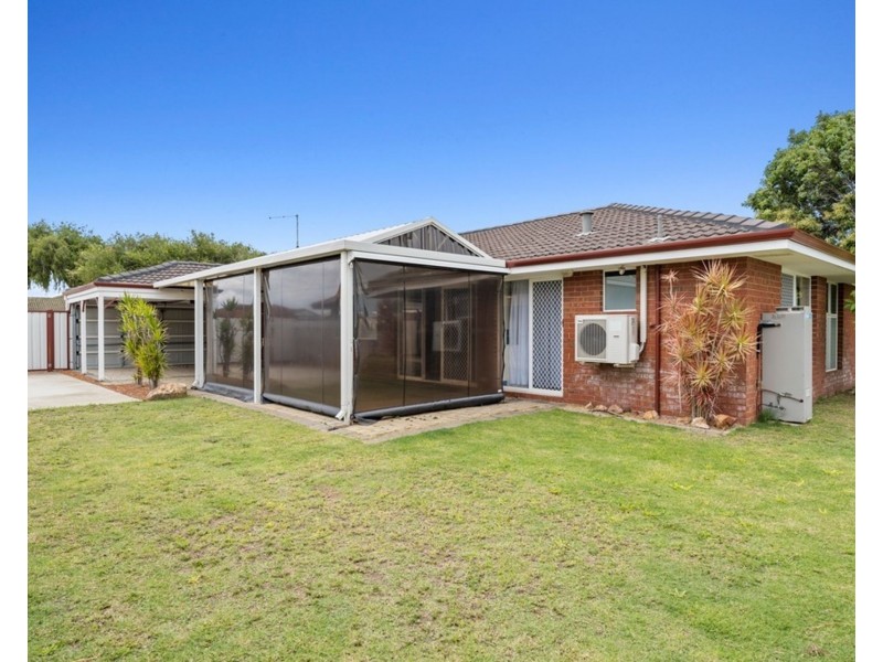 57 Oakwood Crescent, Waikiki WA 6169