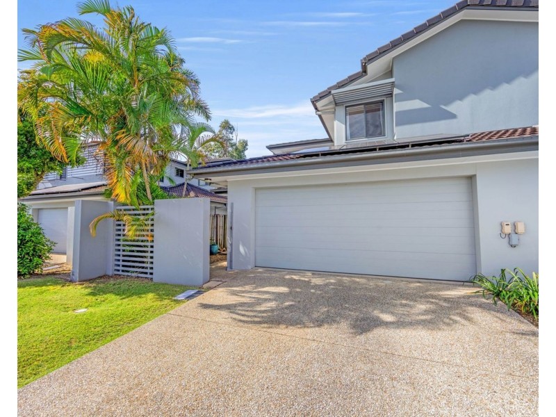 5/2 Catalina Way, Upper Coomera QLD 4209