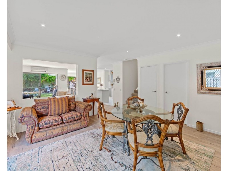 5/2 Catalina Way, Upper Coomera QLD 4209