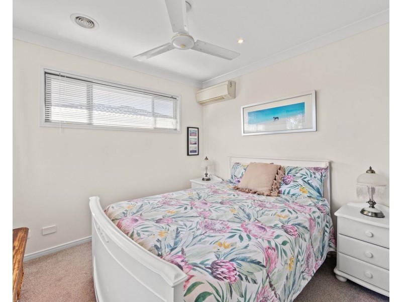 5/2 Catalina Way, Upper Coomera QLD 4209