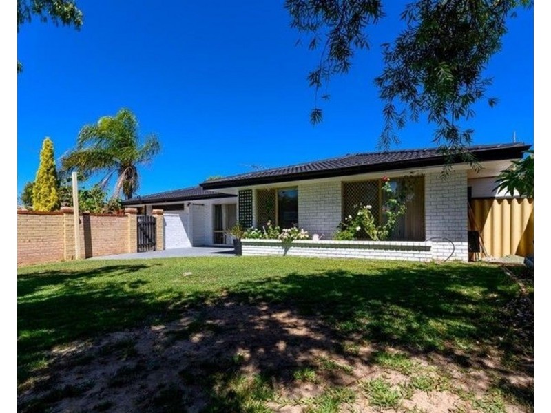 12 Westerley Way, Cooloongup WA 6168