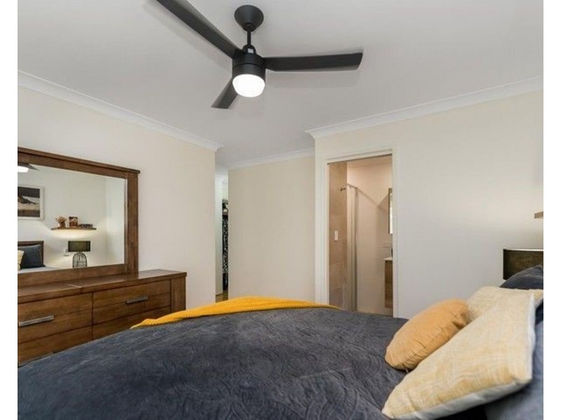 12 Westerley Way, Cooloongup WA 6168