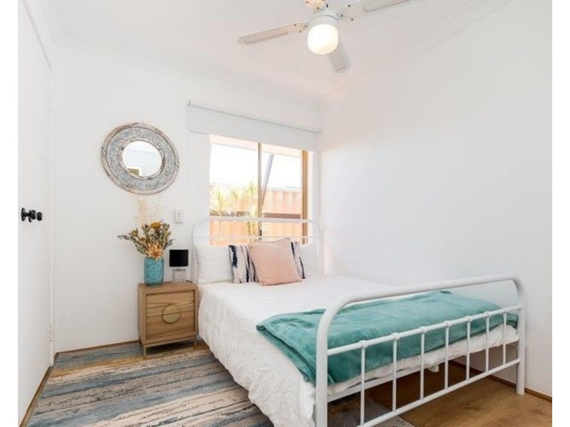 12 Westerley Way, Cooloongup WA 6168