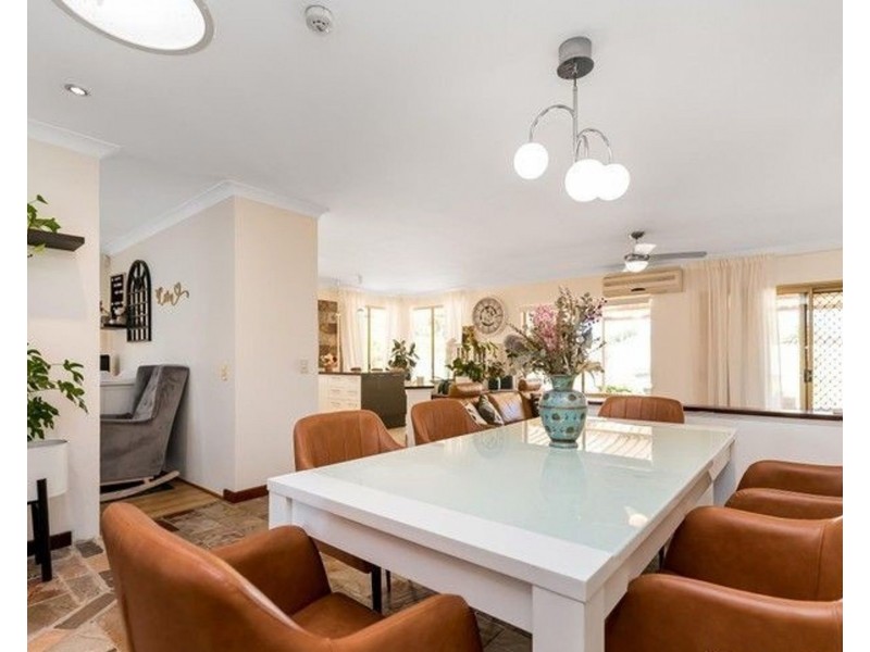 12 Westerley Way, Cooloongup WA 6168