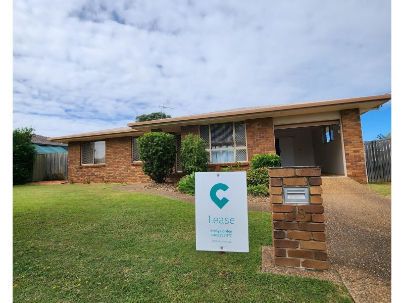 19 East West Avenue, Avoca QLD 4670