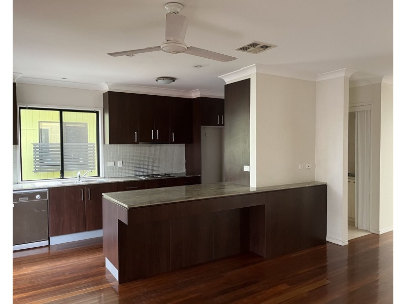135 Bates Lane, Toowong QLD 4066