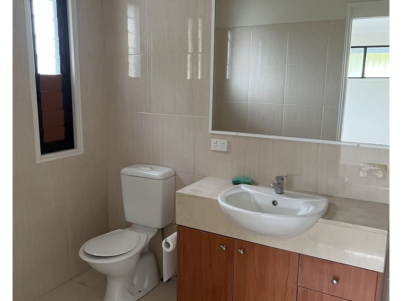 135 Bates Lane, Toowong QLD 4066