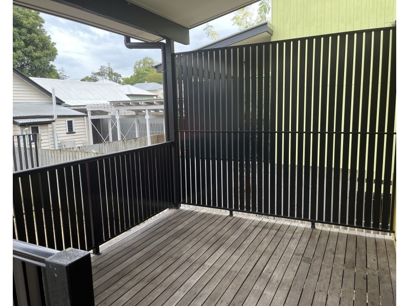 135 Bates Lane, Toowong QLD 4066