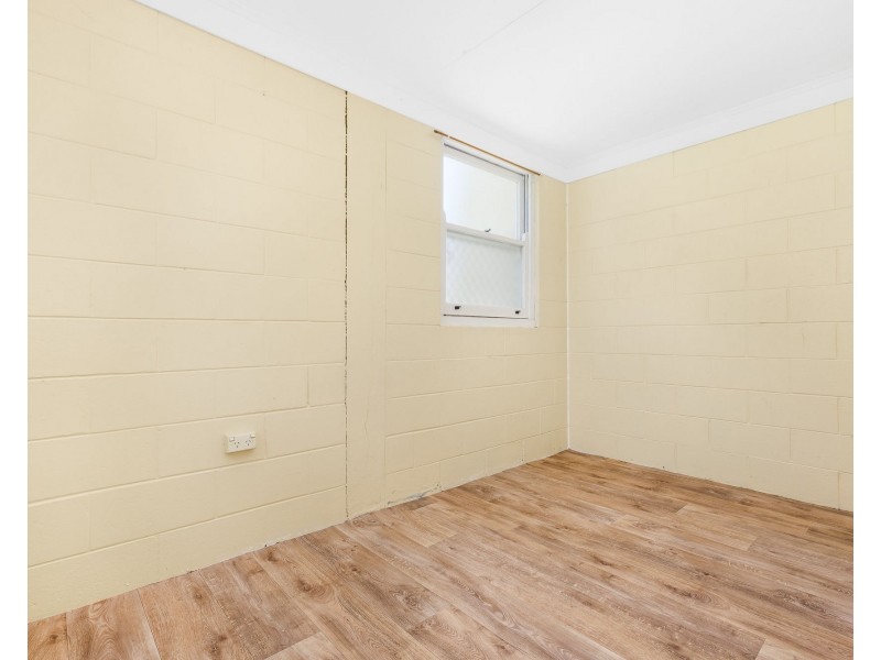 20 Bernard Street, Brighton QLD 4017