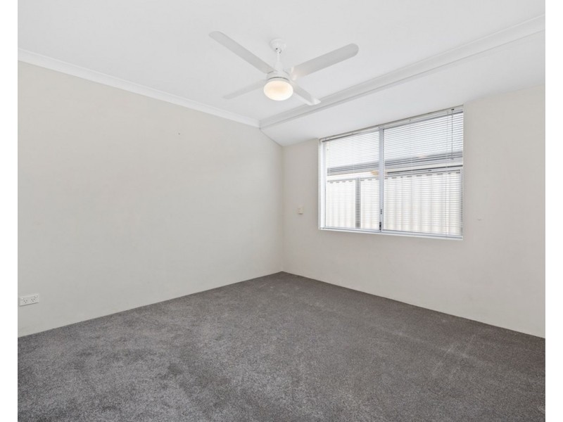 11 Eglinton Terrace, Dudley Park WA 6210