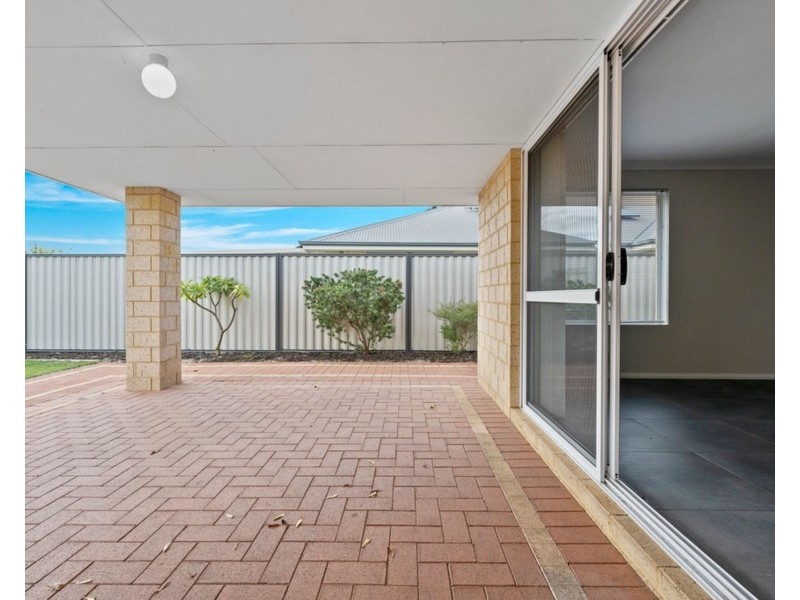 11 Eglinton Terrace, Dudley Park WA 6210