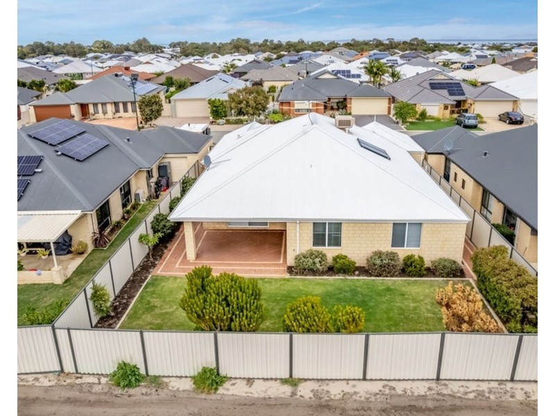 11 Eglinton Terrace, Dudley Park WA 6210