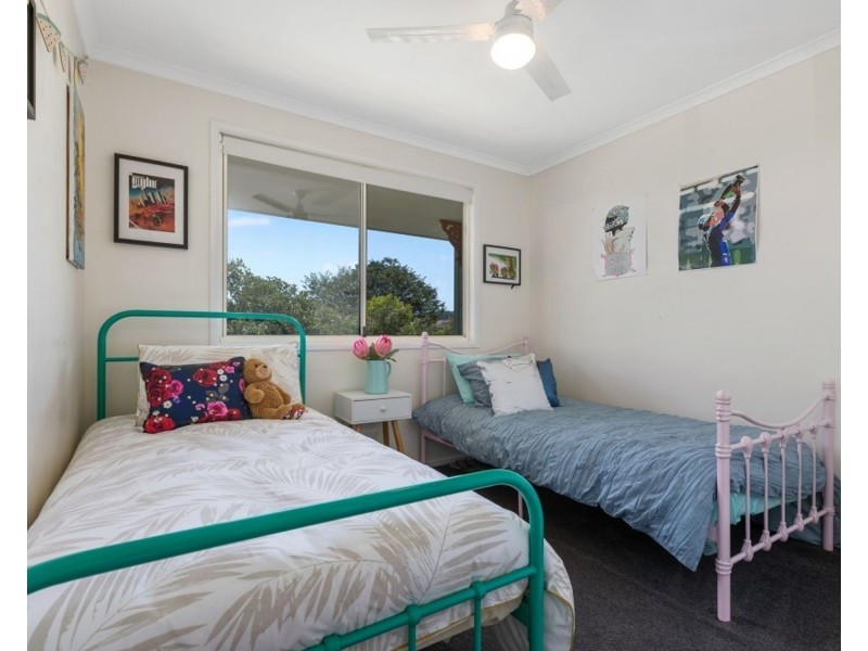 8 Yvonne Street, Highworth QLD 4560