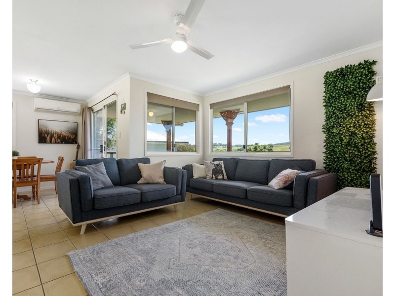 8 Yvonne Street, Highworth QLD 4560