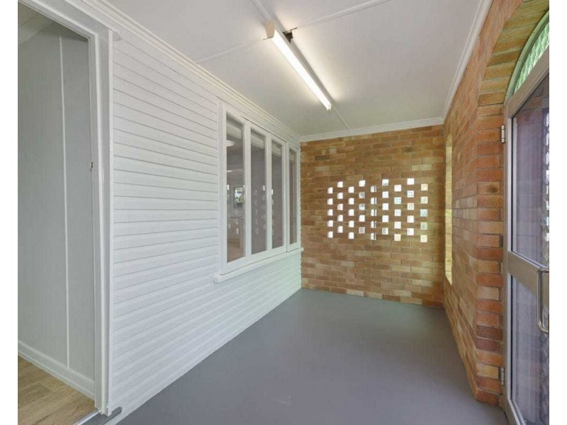 1 Auer Street, Kepnock QLD 4670