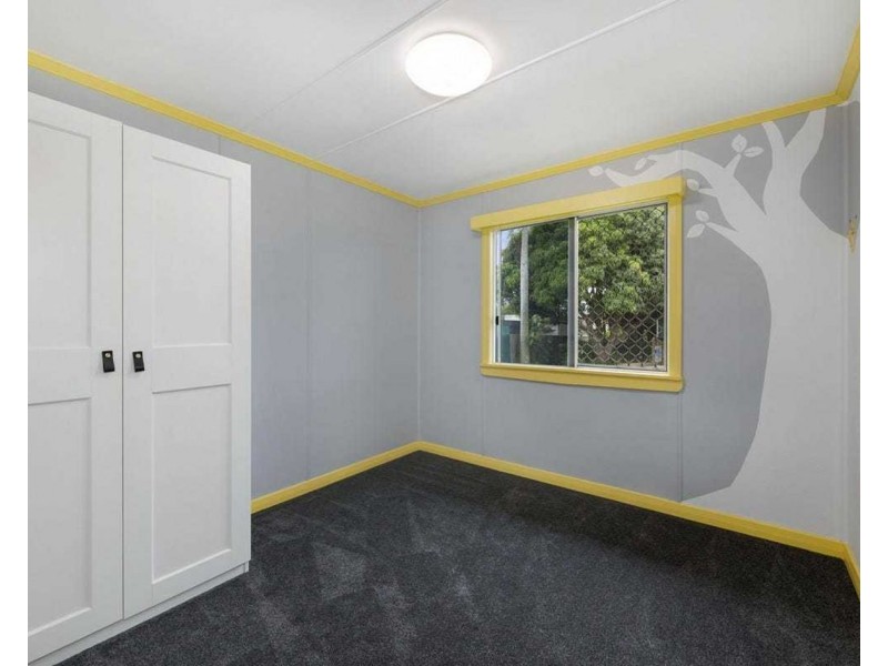 1 Auer Street, Kepnock QLD 4670