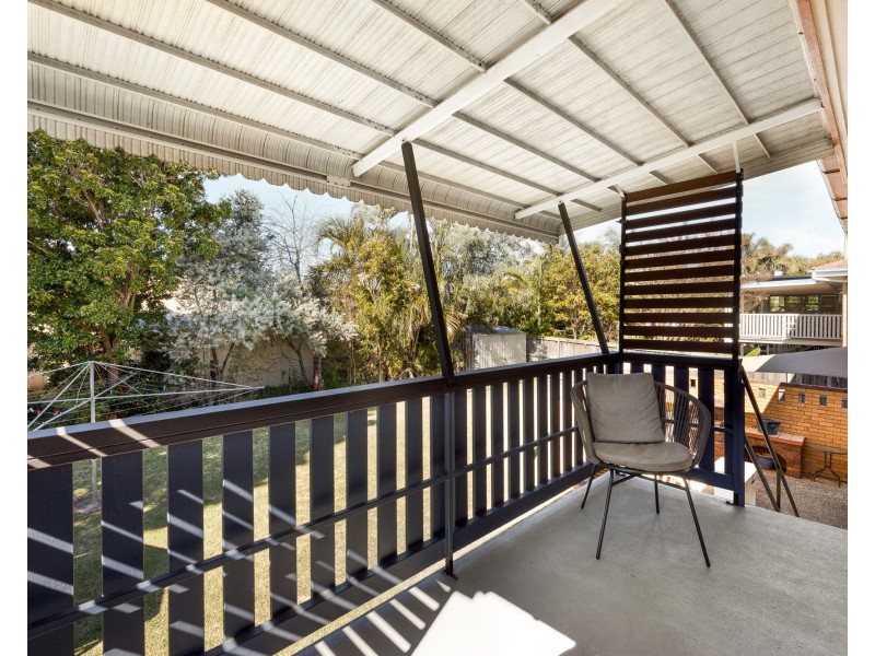 16 Cherry Street, Brighton QLD 4017