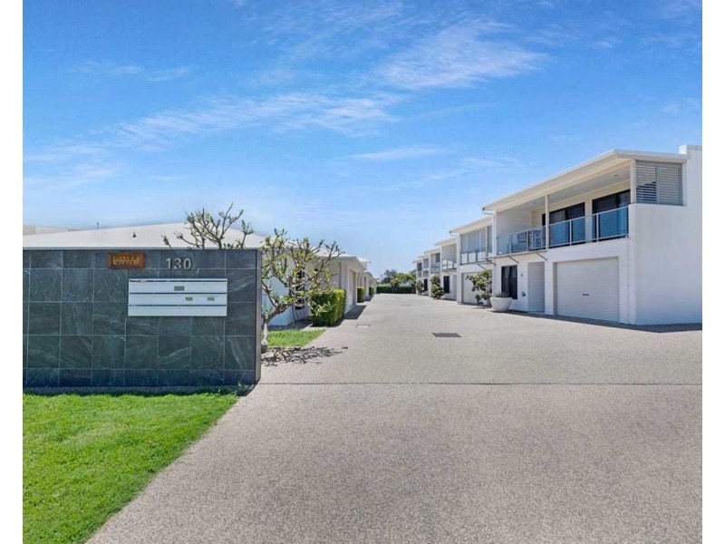 8/130 Miller Street, Bargara QLD 4670