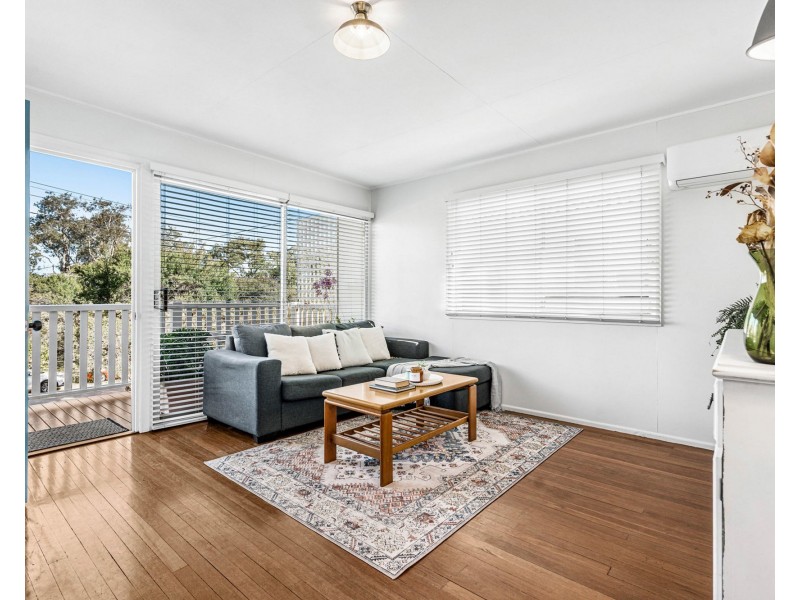 337 Whites Road, Lota QLD 4179