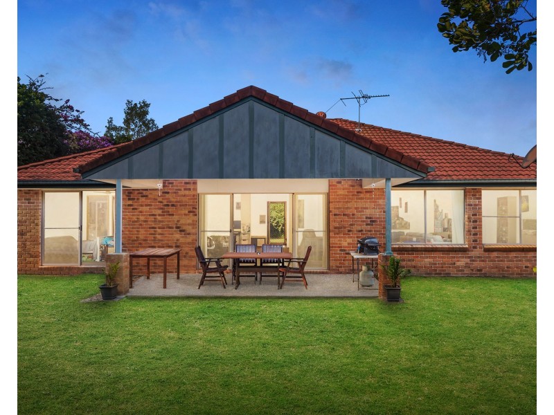 81 Hillenvale Avenue, Arana Hills QLD 4054