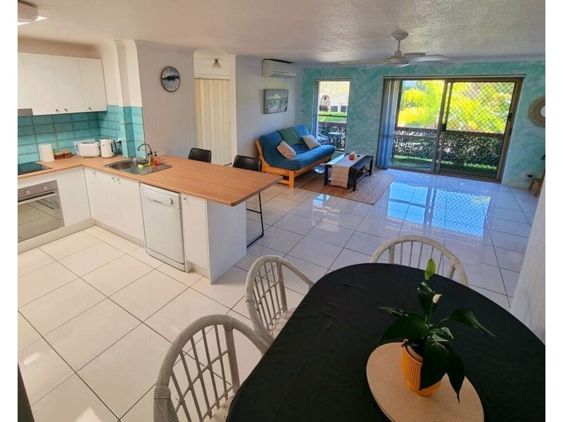 4/19 Muraban Street, Mooloolaba QLD 4557
