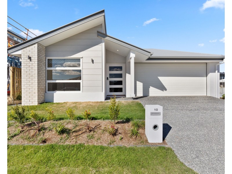 10 Silvertail Street, Redbank Plains QLD 4301