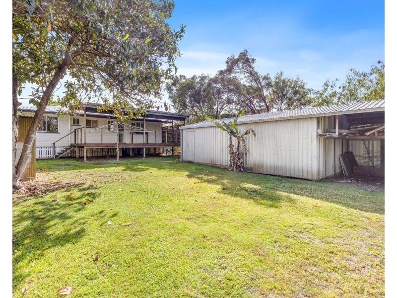 6 Peacock Street, One Mile QLD 4305