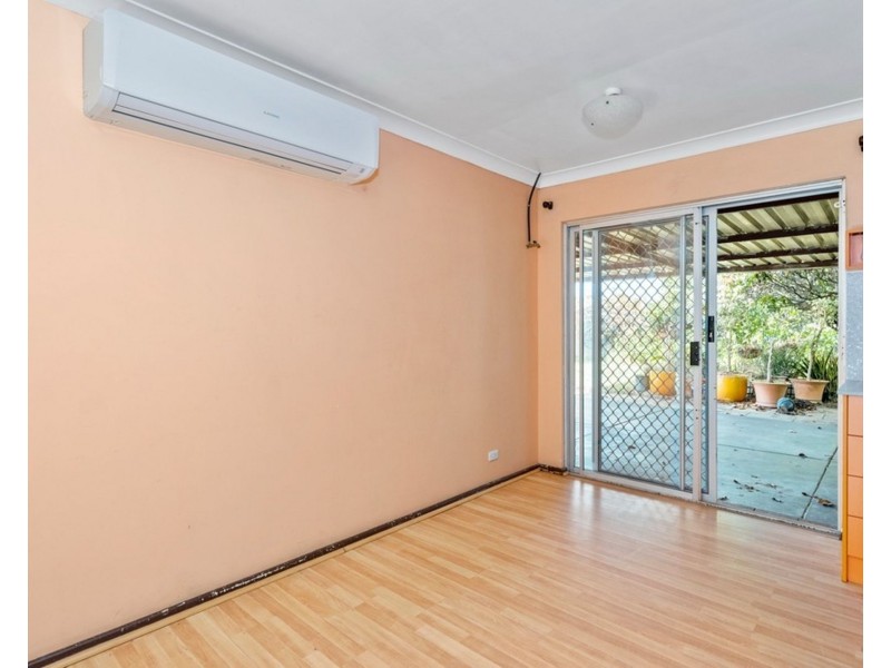 68 Council Avenue, Rockingham WA 6168