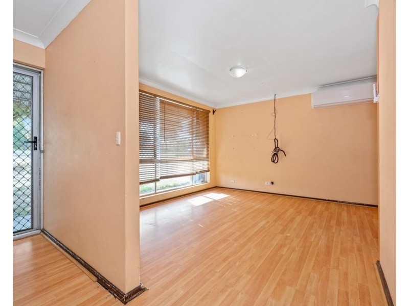 68 Council Avenue, Rockingham WA 6168