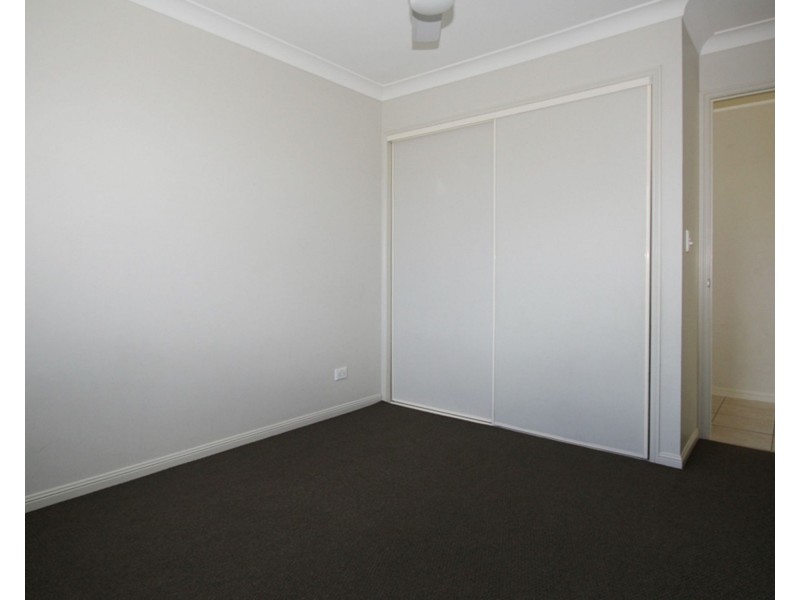 11 Spoonbill Court, Lowood QLD 4311