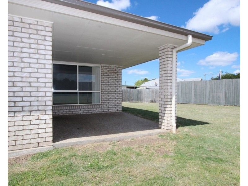 11 Spoonbill Court, Lowood QLD 4311