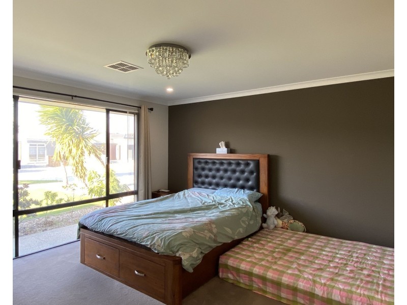 13 Houdan Street, Southern River WA 6110